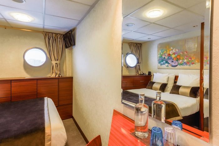 Main Deck 1 Bed Single CAT. C